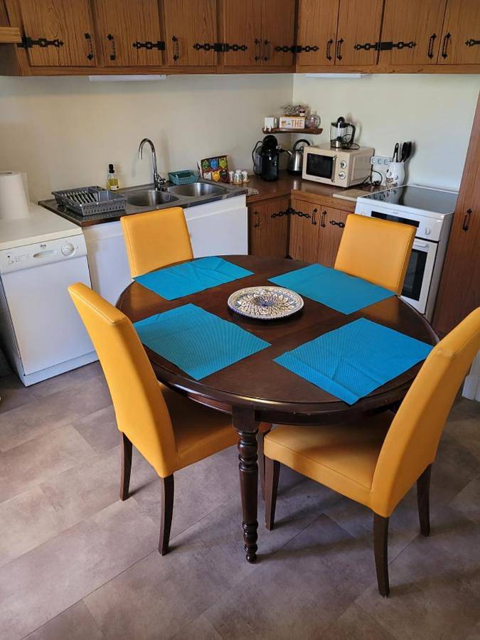 Gîte pour 8 personnes, avec terrasse et vue à Salbris - 4