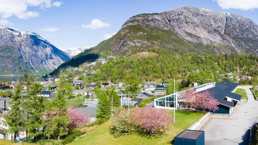 Hotel voor 2 personen, with uitzicht and tuin as well as terras - 1