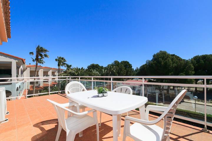 Entire apartment, Uhc Arco Del Sol Family Complex in Platja de l'Arenal (Vandellòs i l'Hospitalet de l'Infant), Vandellòs i l'Hospitalet de l'Infant