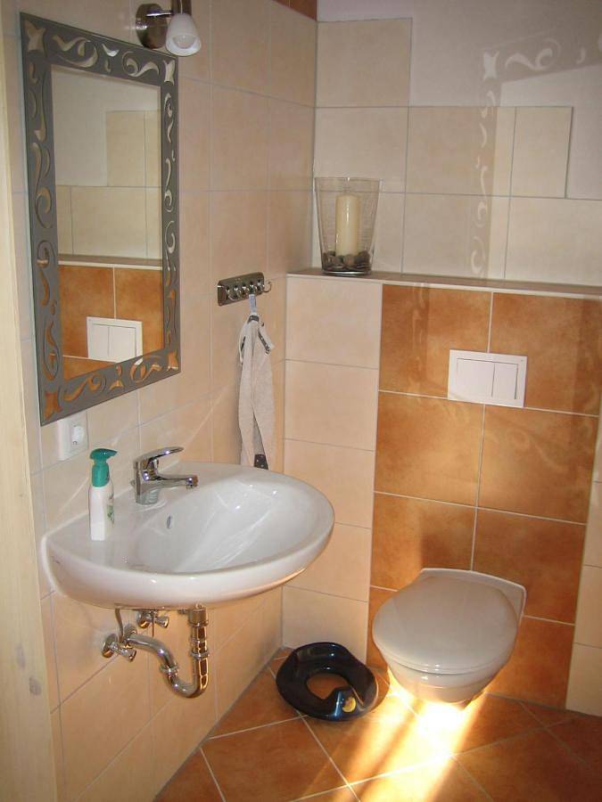 Two-Bedroom House in Drieschnitz-Kahsel, Neuhausen/Spree
