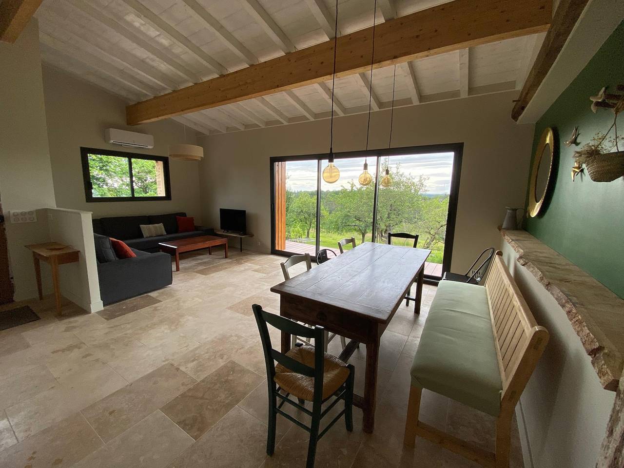 Gite Lo Pomier in Atur, Périgord Blanc