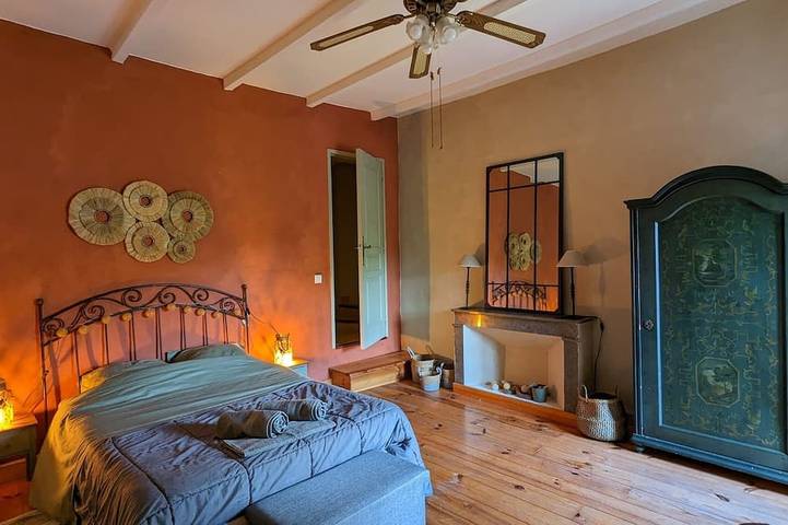 Location de vacances pour 4 personnes, avec Terrasse ainsi que Jardin et Piscine à Clansayes - 4
