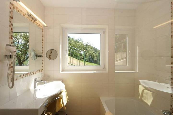 Hütte für 7 Personen, mit Balkon und Garten sowie Sauna in Schladming - 3