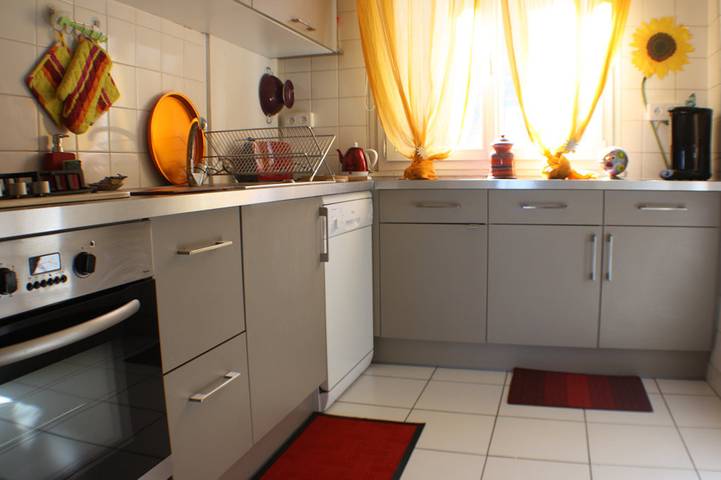 Appartement de vacances pour 4 personnes, avec balcon dans Rhône - 2