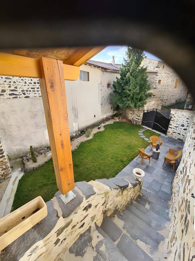 Location de vacances pour 7 personnes, avec balcon et jardin dans Augnat - 3