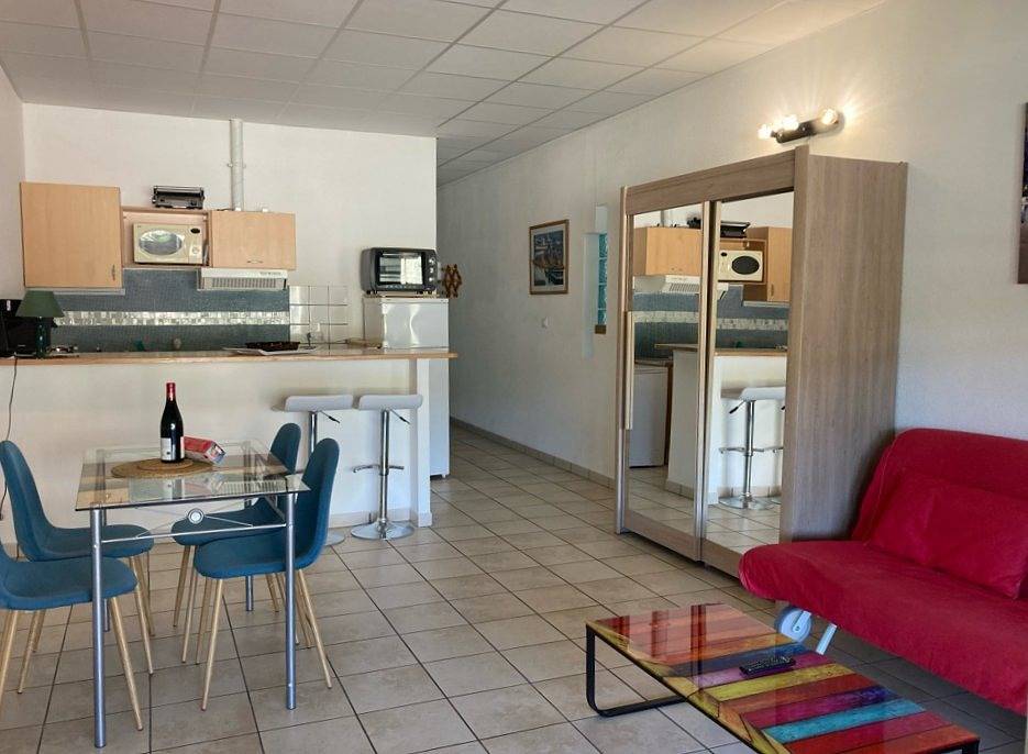 Appartement entier, Appartement T2 n°1 - résidence "Les Pieds dans l'Eau" in Côte Vermeille, Banyuls-sur-Mer