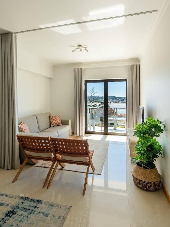 Apartamento inteiro, Apartment in Foz do Arelho, Leiria distrito