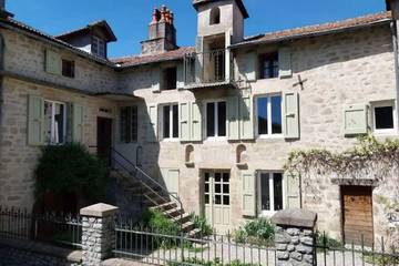 Chambre d’hôte pour 4 personnes, avec jardin à Rouffiac (Auvergne)
