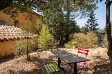 Agriturismo per 3 Persone in Bédoin, Parco naturale regionale del Mont Ventoux, Foto 1