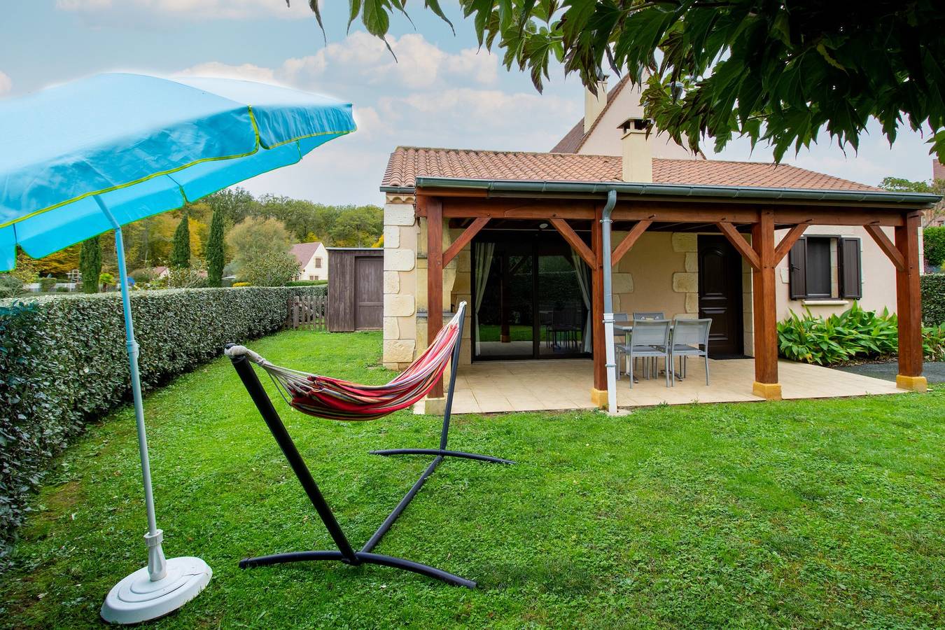 Ferienhaus 'Maison Tournesol' mit Gemeinschaftspool, Wlan und Klimaanlage in Castelnaud-la-Chapelle, Périgord Noir