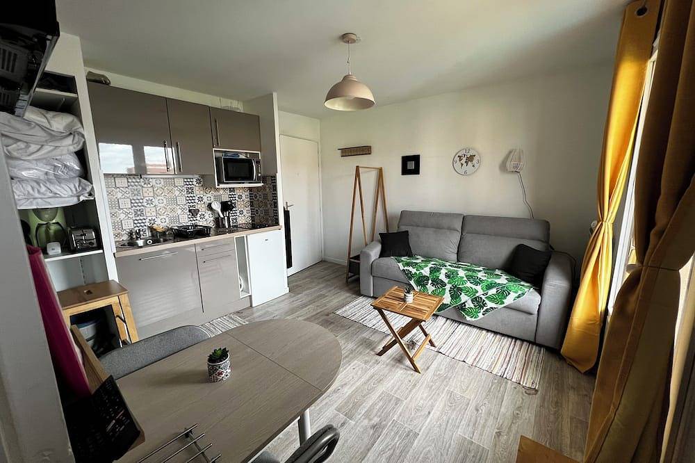 Ganze Wohnung, Oceanfront Housing in Ouistreham, Caen und Umgebung