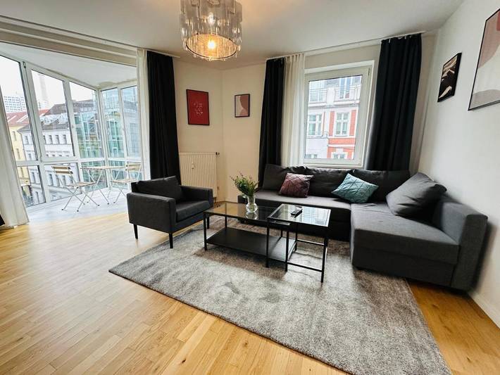 Apartmenthotel für 4 Personen, mit Ausblick und Balkon, mit Haustier bei der Museumsinsel Berlin