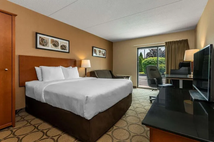 Hotel para 4 personas - 1