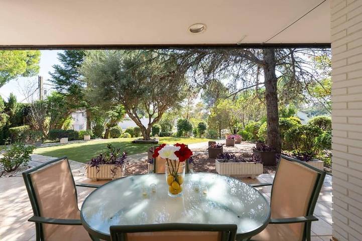 Chalet für 10 Personen, mit Garten und Terrasse - 1