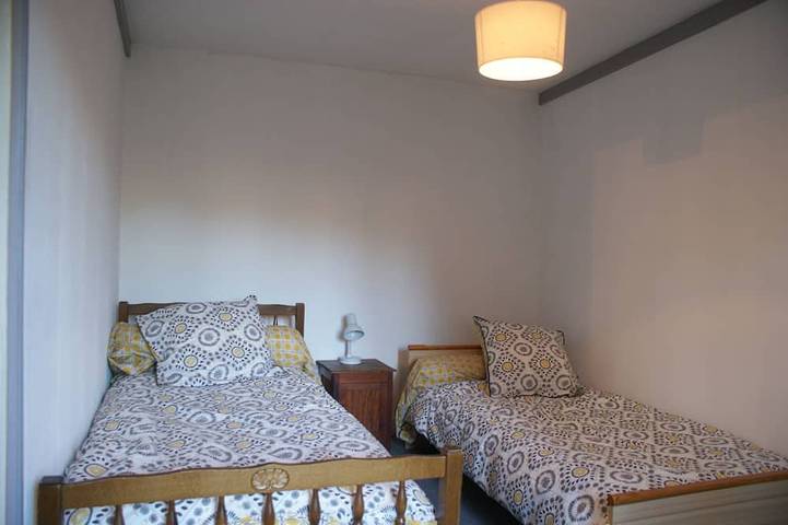 Location de vacances pour 5 personnes, avec terrasse et jardin à Pontgibaud - 2