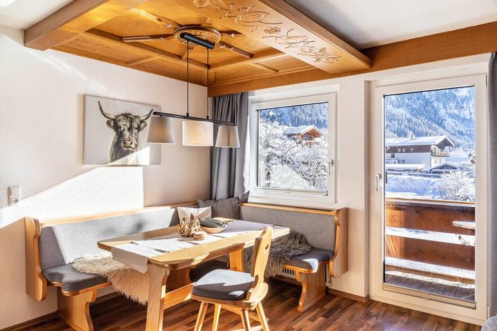 Ferienwohnung für 2 Personen, mit Garten und Sauna, mit Haustier in Tannheimer Tal