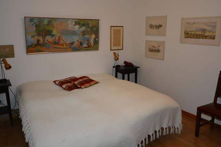 Ganze Wohnung, Oberland Nr. 3 Appartement/Fewo, Dusche oder Bad, Wc 8-Bettwohnung in Gstaad, Saanen