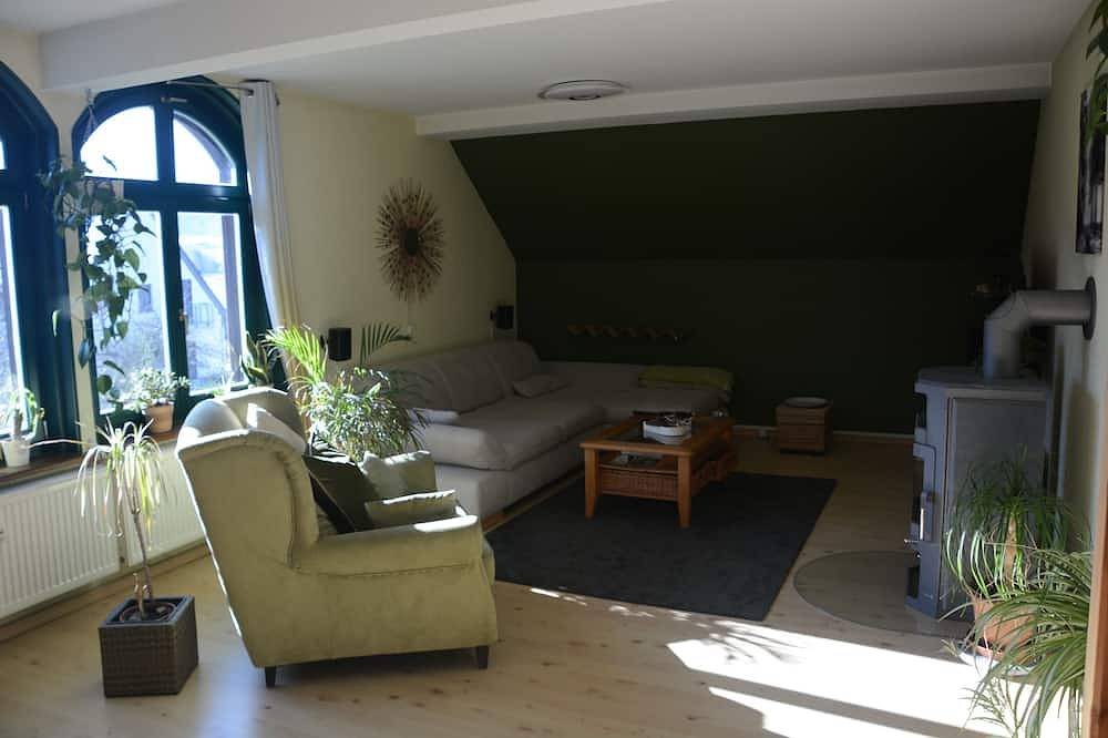Ganze Wohnung, Hide away! \"Haus am See! an der alten Talsperre Apartment 1.Og in Tambach-Dietharz, Rennsteig