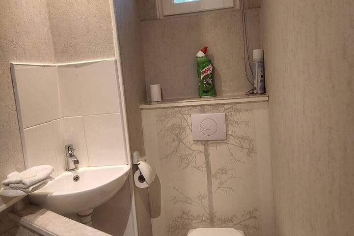 Ganze Wohnung, Schöne Wohnung mit privatem Garten in Grasse, Mittelmeerküste (Frankreich)