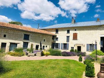 Chambre d’hôte pour 2 personnes, avec jardin et jacuzzi dans Ranton