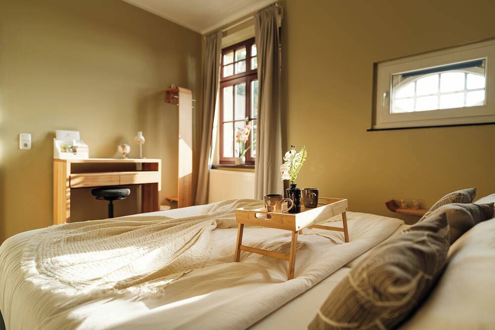 Ganze Wohnung, Rhein Haven - 125m² Wohlfühl-Appartement, Ideal für Familien & Teams + Parkplatz in Frechen, Rhein-Erft-Kreis