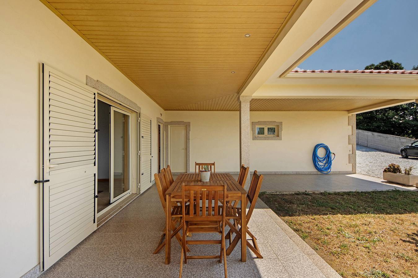 Maison de vacances 'Sousa's House - Alojamento Local' avec vue montagne, terrasse privée et Wi-Fi in Resende, Vallée du Douro