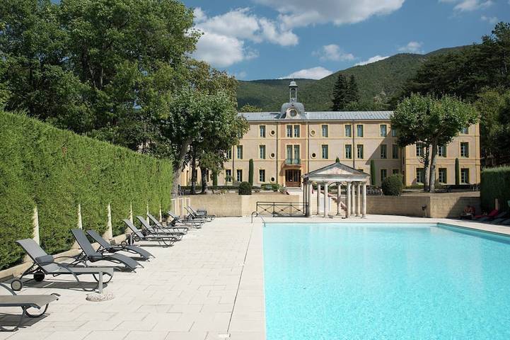 Appartement de vacances pour 2 personnes, avec piscine et terrasse