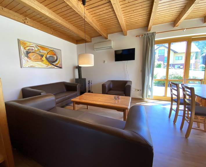 Ferienhaus für 8 Personen, mit Garten und Terrasse, kinderfreundlich in Nieheim - 4