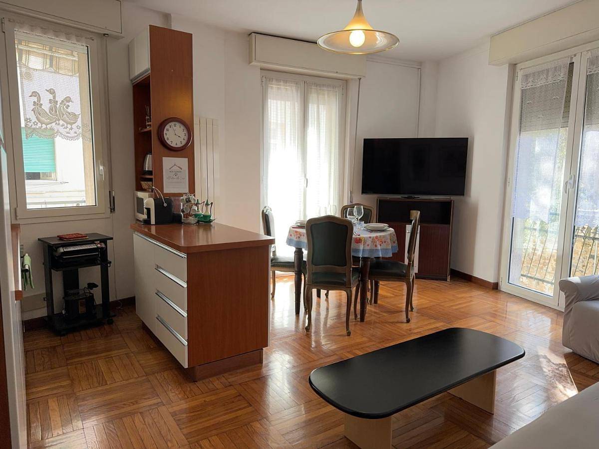 Appartement entier, 200m from the Sea, 3 min from Porto Sole in San Remo, Commune de Sanremo
