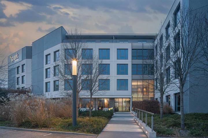 Hôtel pour 4 personnes, avec sauna et jardin à Genas - 3