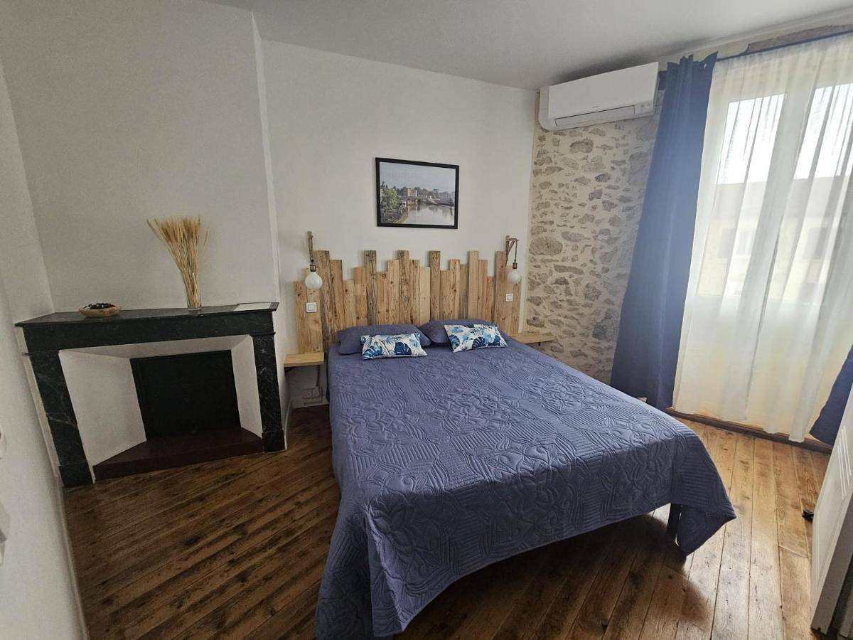 King Room in Condom, Gers