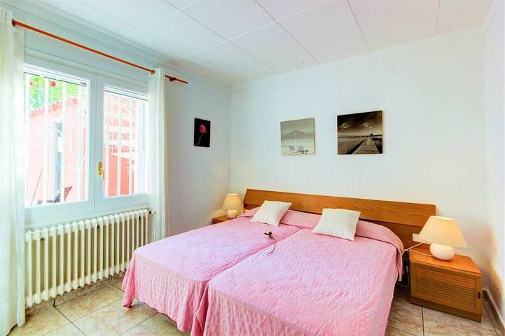 Chalet für 8 Personen, mit Garten und Pool sowie Terrasse in Empuriabrava - 3