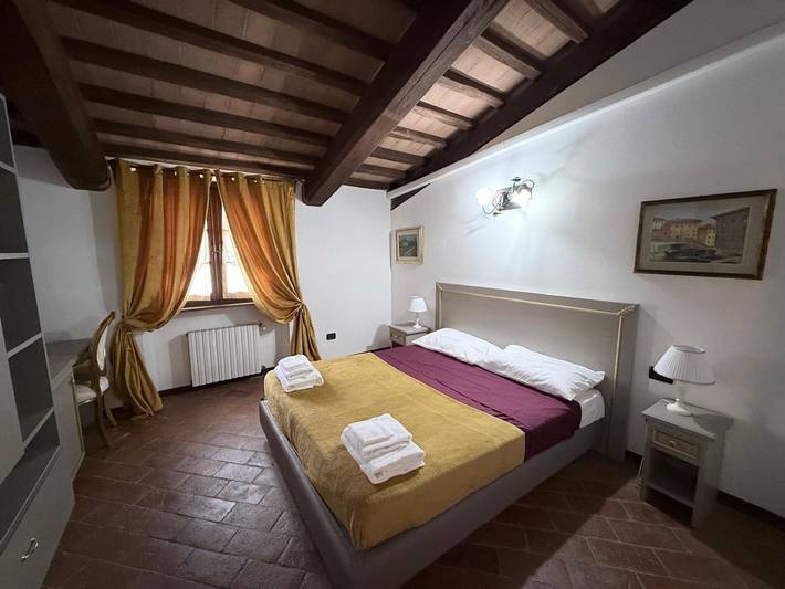 Agriturismo per 6 persone, con giardino a Crespina Lorenzana