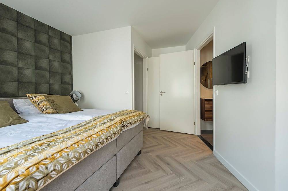 Ganze Wohnung, Erleben Sie Komfort bei Bed en Koffie – Hotel Roosendaal! Dieses großzügige, komplett renovierte Apartment in Roosendaal verfügt über zwei private Dachterrassen und liegt nur 5 Gehminuten vom Zentrum Roosendaal entfernt. in Roosendaal, Nordbrabant