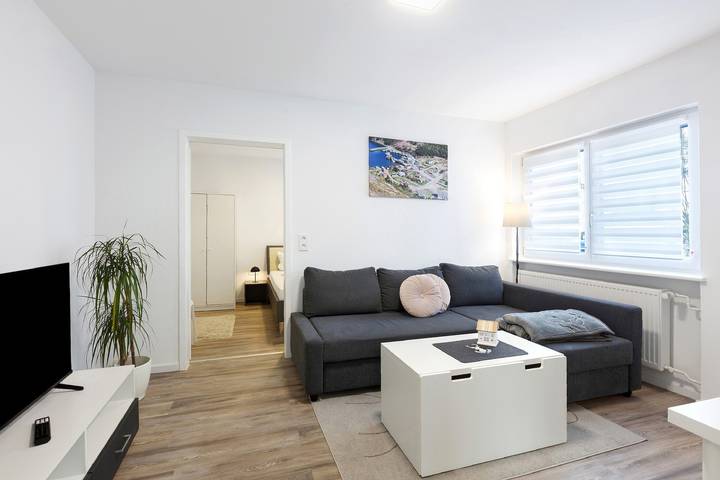Apartamento inteiro, Apartamento 'Fewo Am Mühlenbach' com jardim partilhado e Wi-Fi in Wehr (Baden-Württemberg), Floresta Negra do Sul