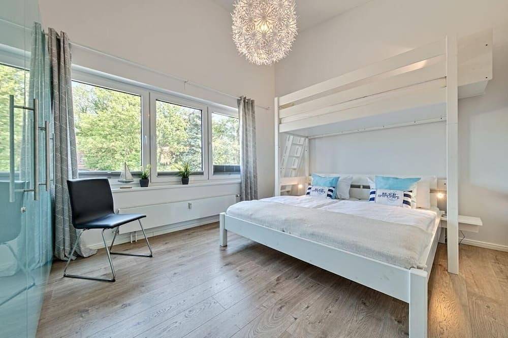 Ganze Wohnung, Ferienwohnung \"Sonnenglück\"  für 4 Erwachsene, 1 Kind und 1 Hund. in Meeschendorf, Fehmarn