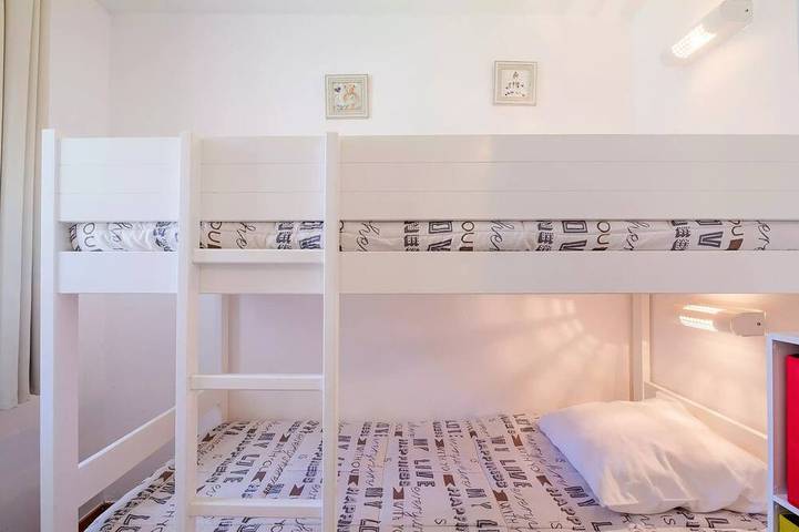 Gîte pour 7 personnes, avec piscine et jardin dans Gare Du Dramont - 3