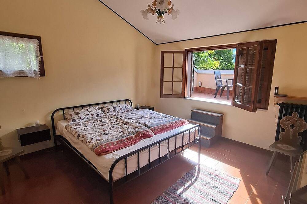 Casa Salvia: Lakeside Retreat with Stunning Mountain Views in Idro, Gardasee-Berge