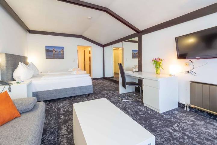 Ferienhaus für 2 Personen, mit Garten und Sauna sowie Pool in Seeboden - 4