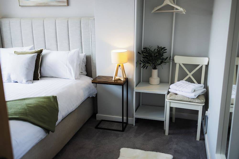 Home from Home, only 5 minutes drive from Historical Durham center. in Durham, County Durham