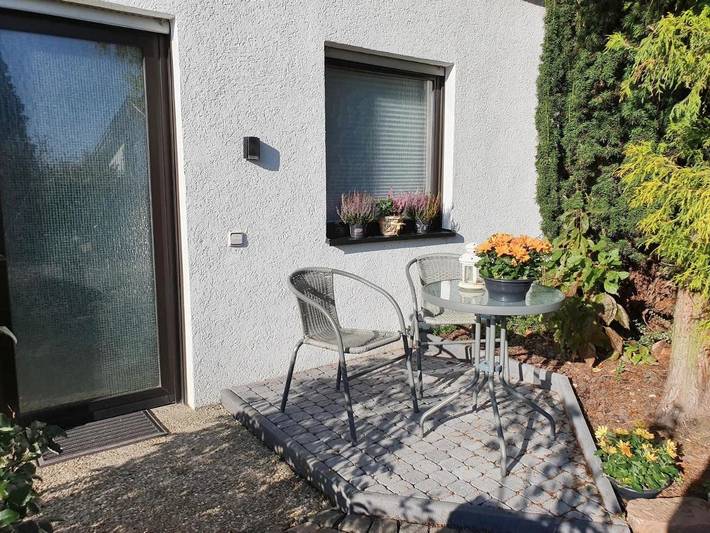 Ferienwohnung für 5 Personen, mit Terrasse und Garten sowie Ausblick in Sinsheim - 4