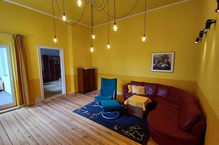Ferienwohnung für 6 Personen, mit Balkon und Garten bei der Museumsinsel Berlin
