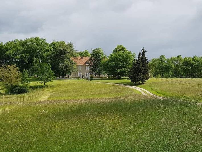 Location de vacances pour 6 personnes, avec vue et jardin à Monestier - 4