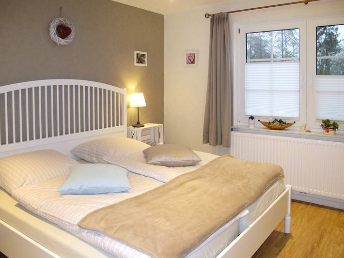 Ferienwohnung für 4 Personen, mit Terrasse und Garten in Wangerland - 3