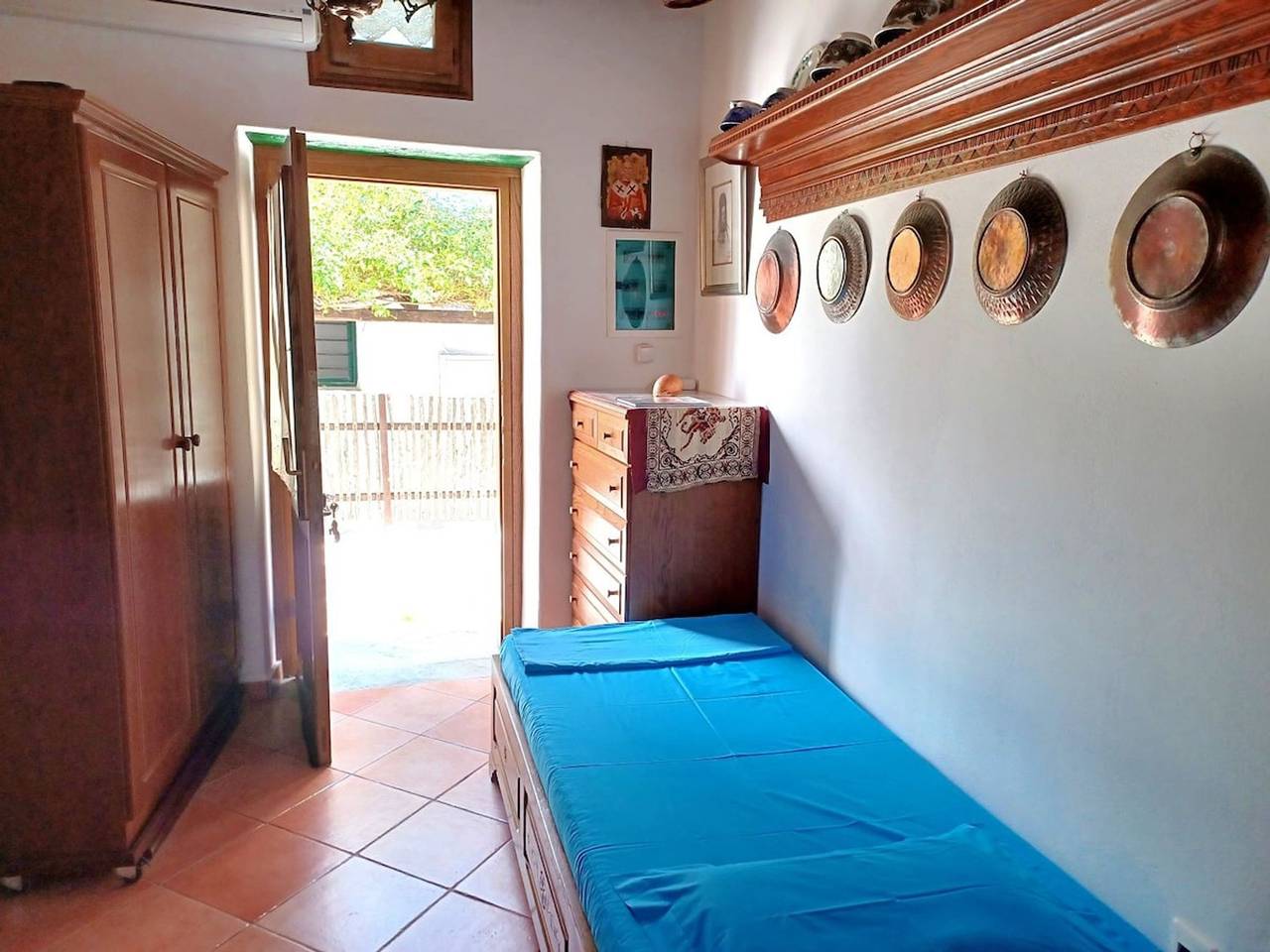 Skyros Bnb, Little Horse in Skyros Town in Skyros