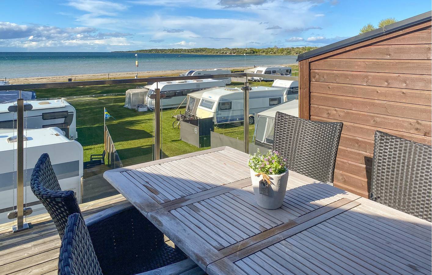 Ferienhaus für 5 Personen mit Terrasse in Köpingsvik, Öland