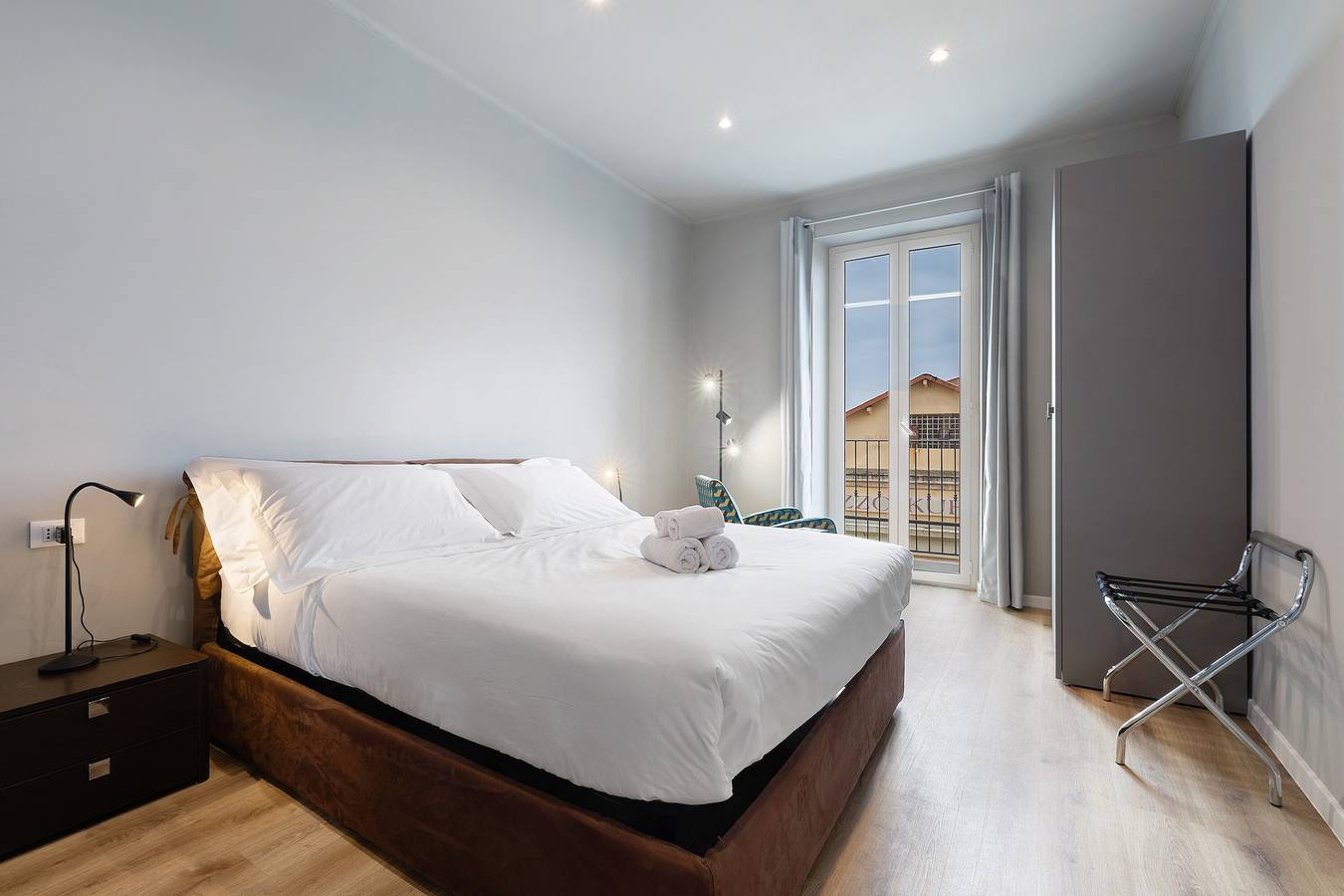 Apartamento entero, Apartamento 'Puntodivista' con vistas al mar, Wi-Fi y aire acondicionado in Loano, Riviera di Ponente