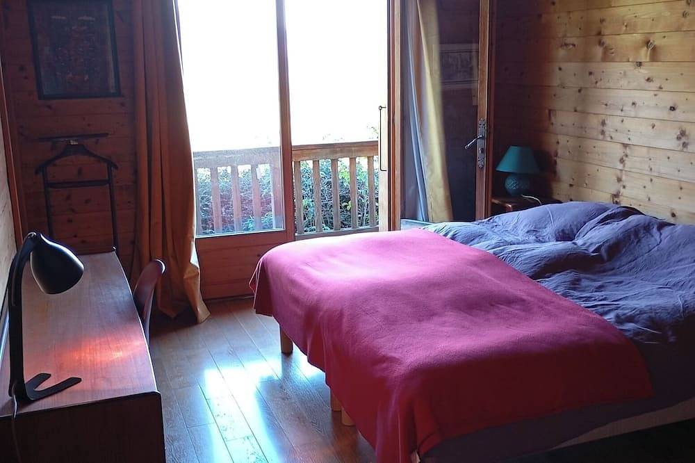 10 min from Lake Annecy, large, quiet chalet with view in Faverges, Parque natural regional del Macizo de Bauges