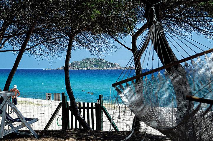 Casa sulla spiaggia per 7 persone, con Piscina in 