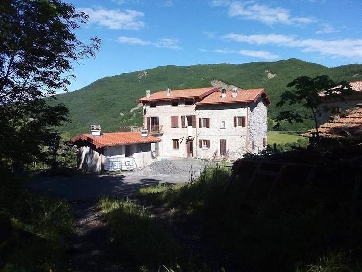 Location de vacances pour 2 personnes, avec Terrasse et Jardin à Berceto